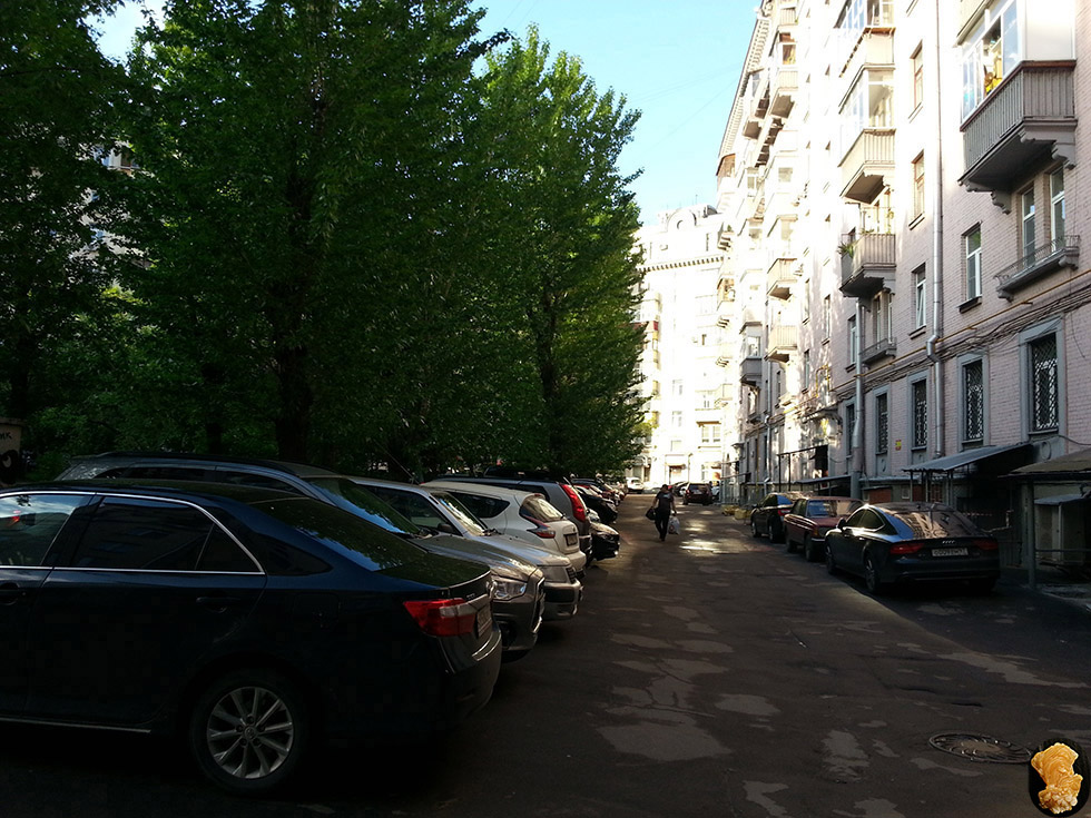 Улица Алабяна