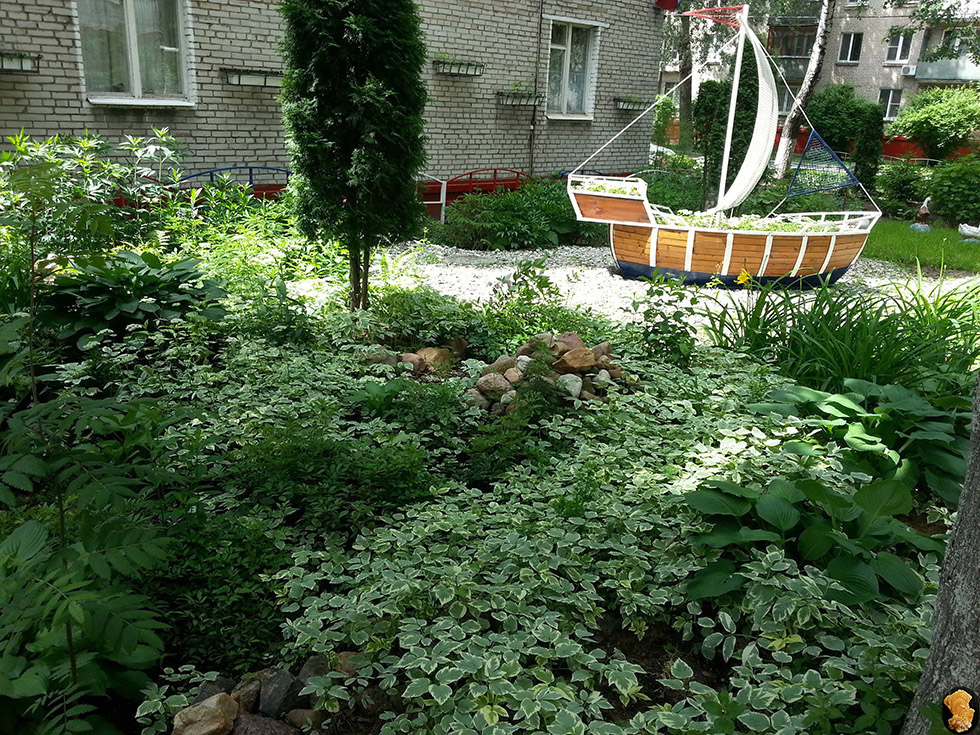Двор 2-й Войковский пр.,7 