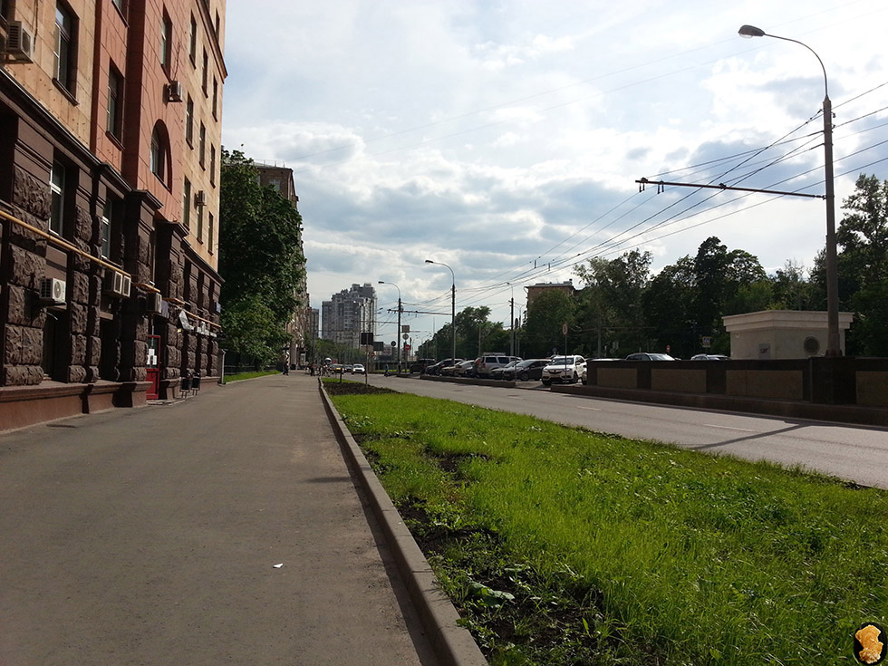 Улица Алабяна