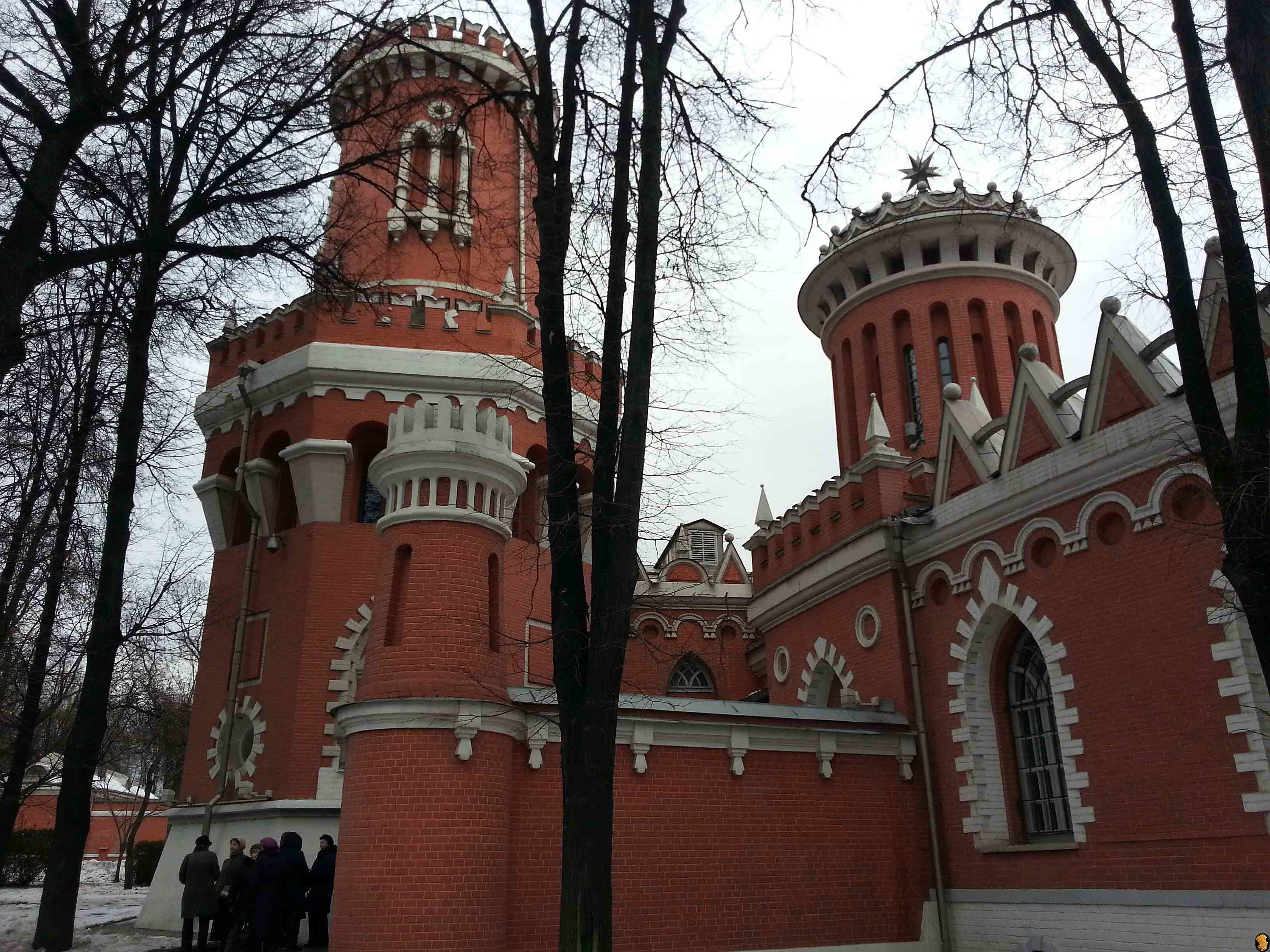 Петровский путевой дворец