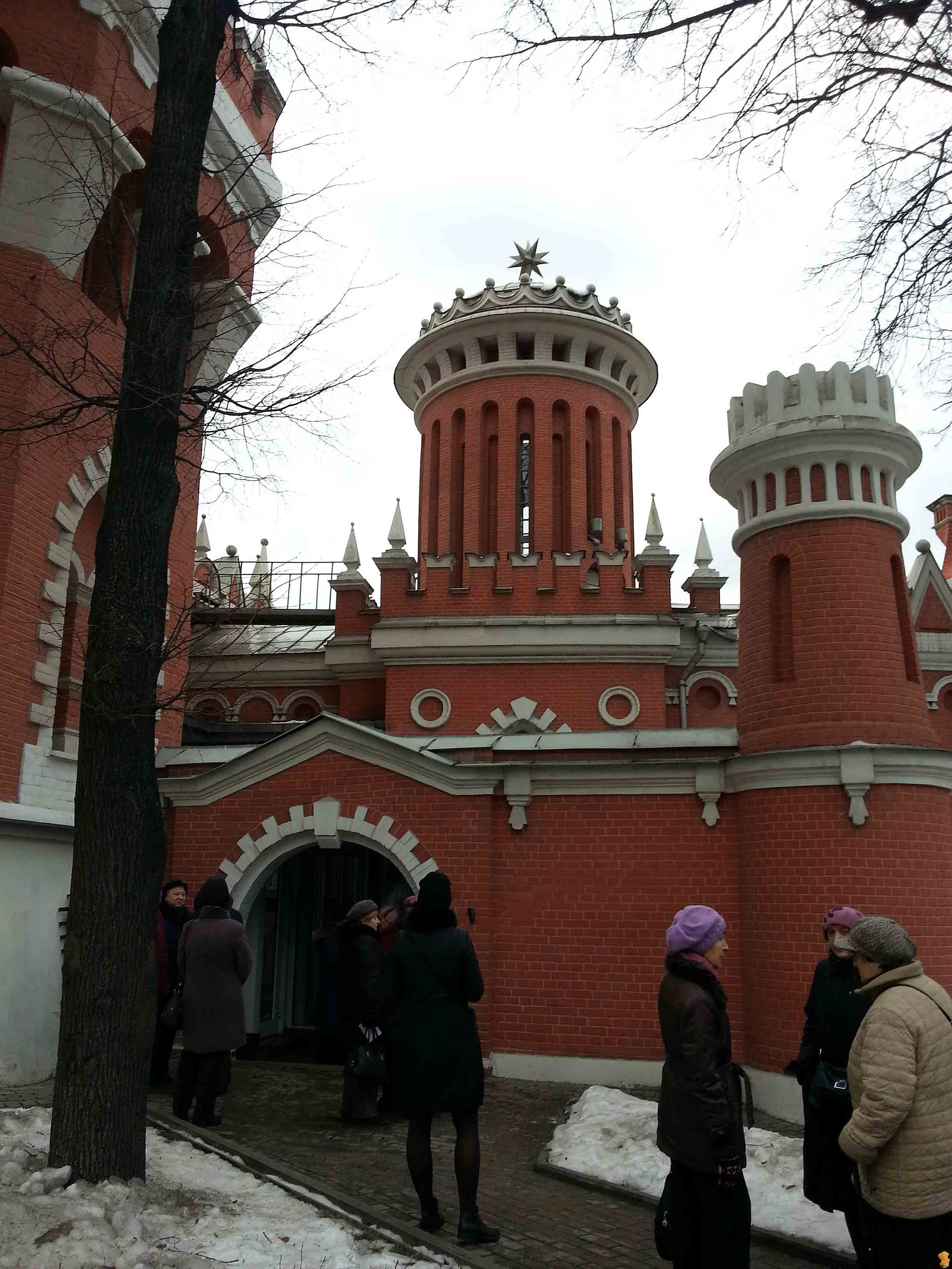 Петровский путевой дворец