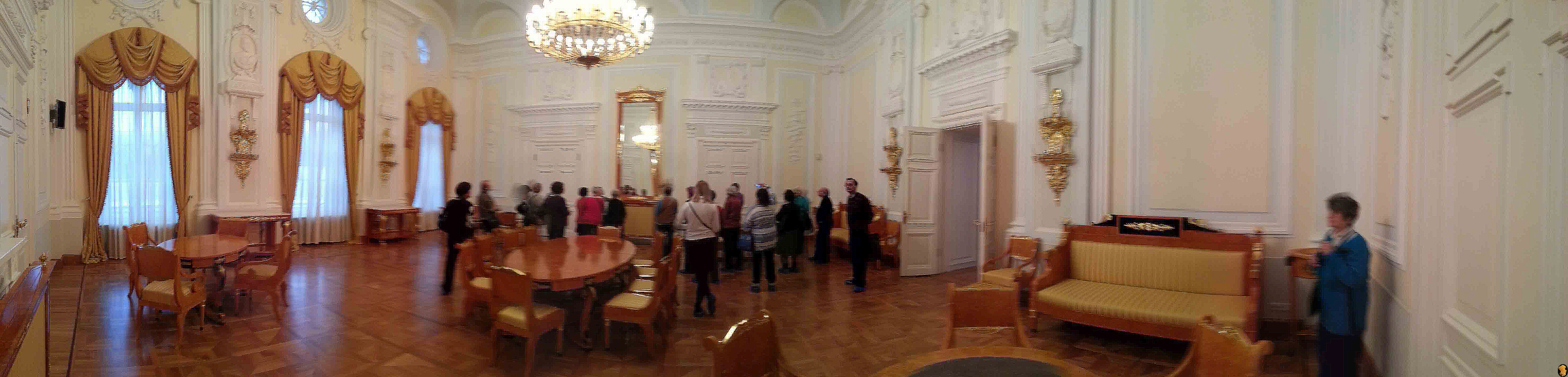 Петровский путевой дворец