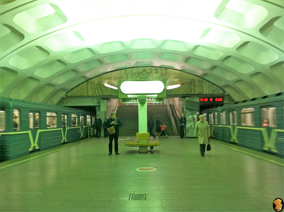 Ст.метро Красногвардейская