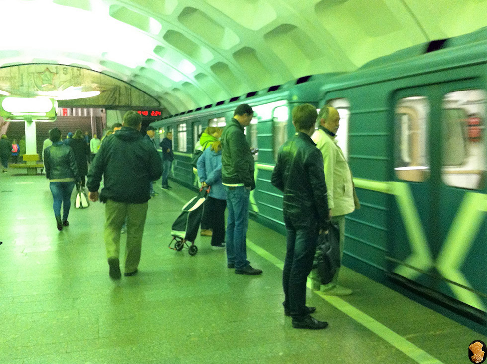 Ст.метро Красногвардейская