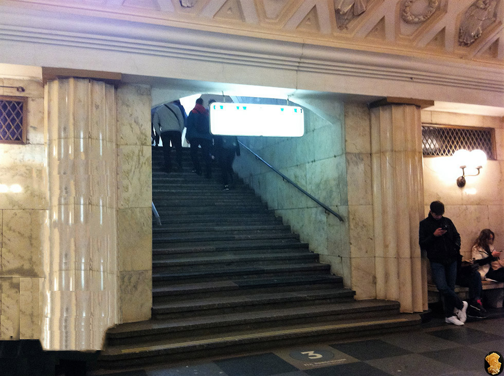 Ст.метро Театральная