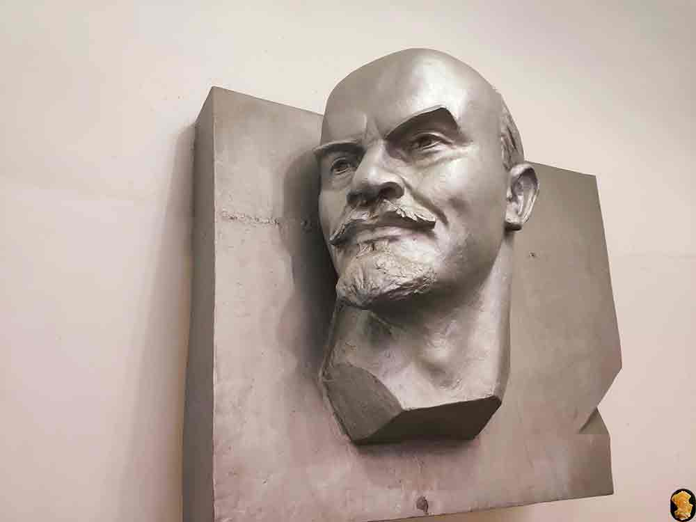 Площадь Ильича